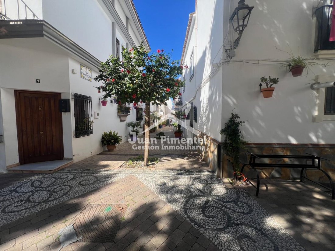 House in Estepona, Andalusia, Spain 4 - 17947366