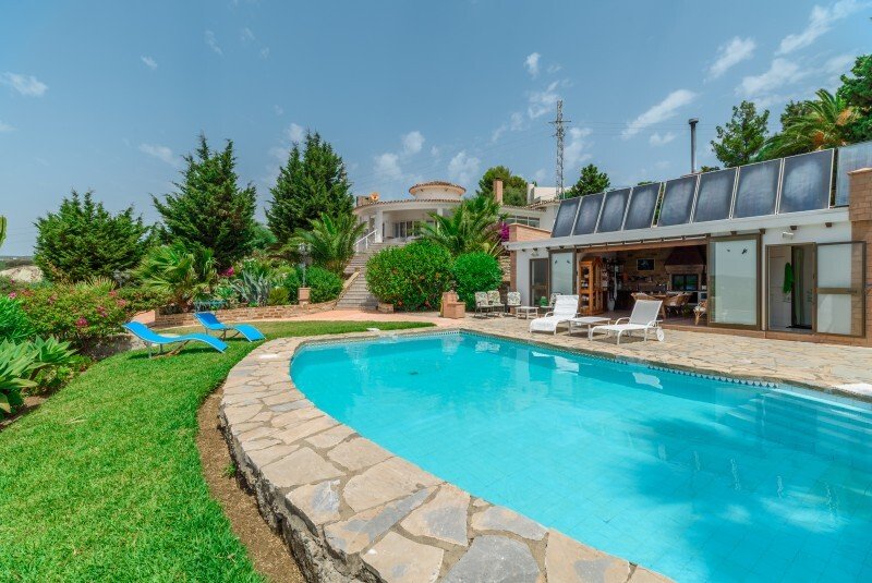 Villa in Estepona, Andalusia, Spain 3 - 17947348