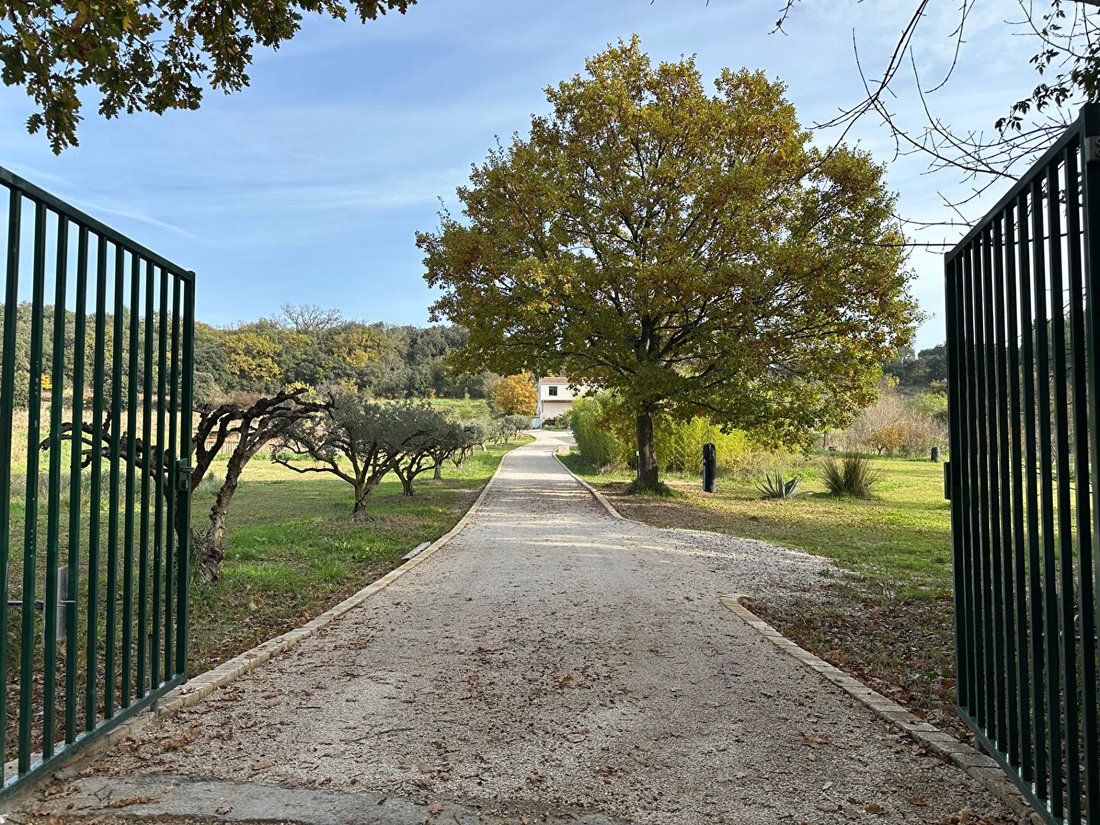 Villa in Plaissan, Occitania, France 5 - 17954623