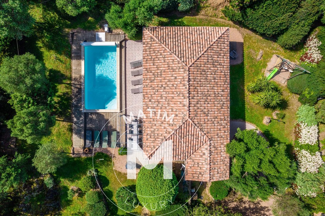 Estate in Porto-Vecchio, Corsica, France 3 - 17947107