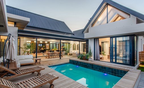 House in Paarl, Western Cape, South Africa 1