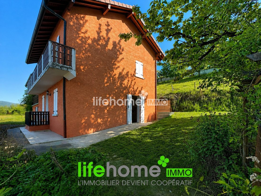House in Bellegarde-sur-Valserine, Valserhone, France 1 - 17955364