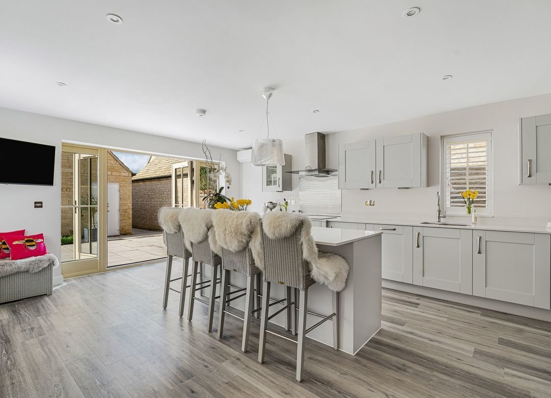 Haus in Cirencester, England 4 - 17947204