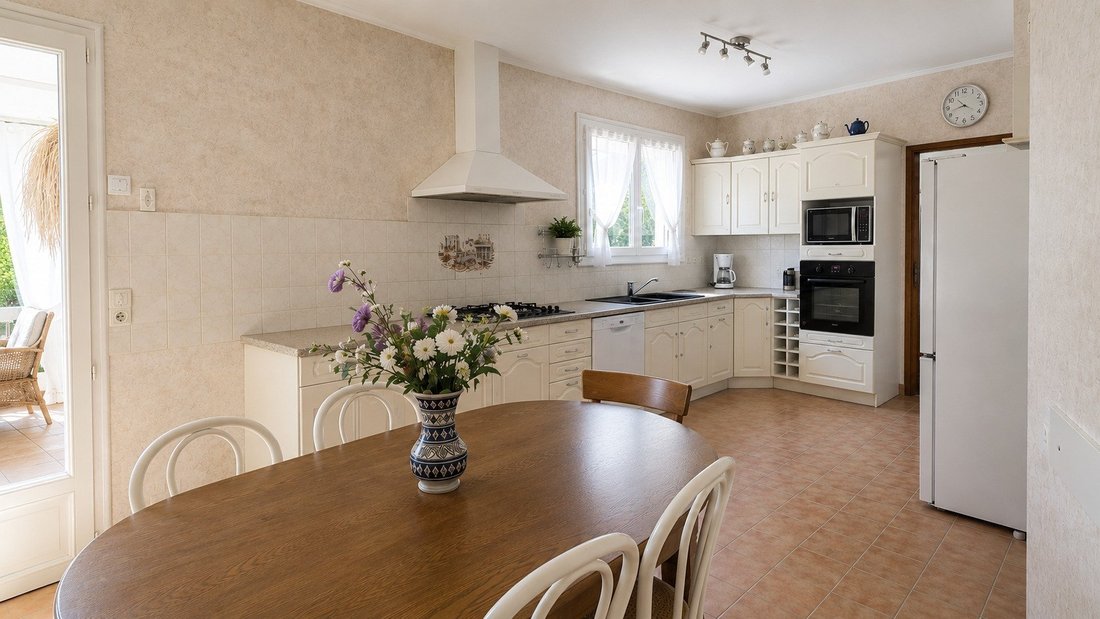 House in Le Pouliguen, Pays de la Loire, France 3 - 17952687