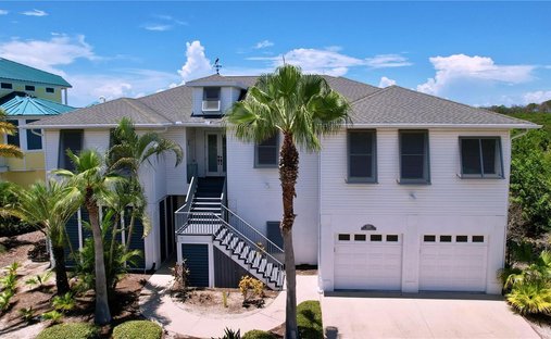 House in Tarpon Springs, Florida, United States 1