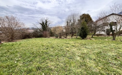 Land in Italie-Jacotot, Aix-les-Bains, France 1