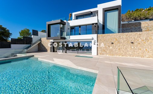 Villa in Benissa, Valencian Community, Spain 1