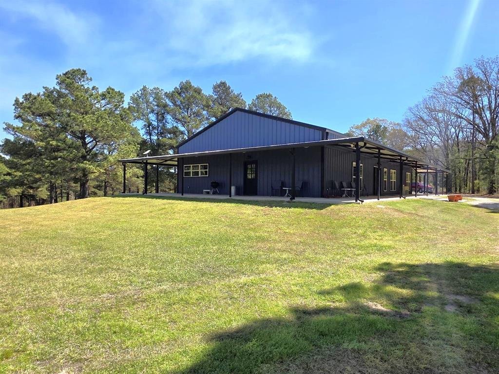 Farm Ranch in Holly Lake Ranch, Texas, United States 3 - 17952413