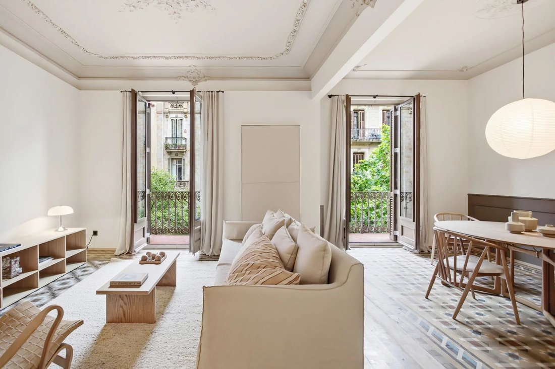 Apartment in Eixample, Barcelona, Spain 1 - 17949212