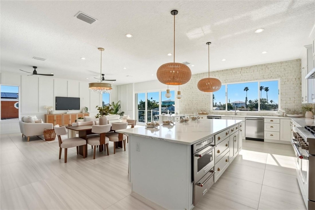 House in Madeira Beach, Florida, United States 5 - 17955317