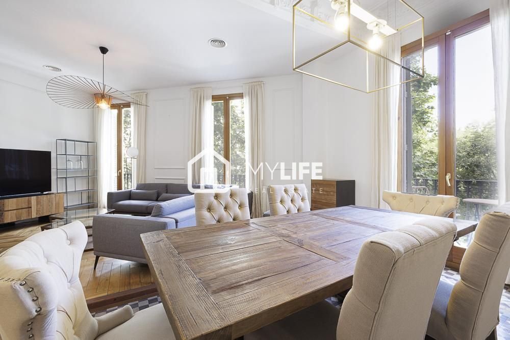 Appartamento a Eixample, Barcellona, Spagna 1 - 17947092