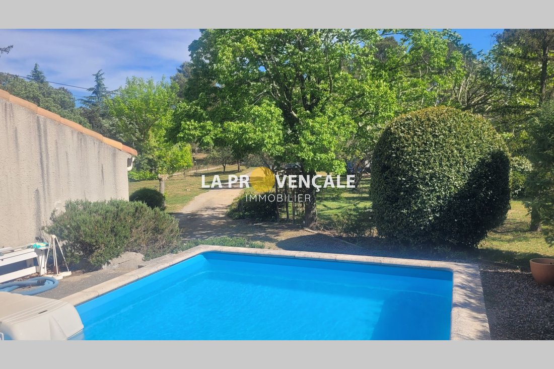 Villa in Belcodene, Provence-Alpes-Côte d'Azur, France 3 - 17948485