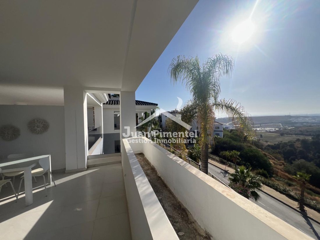 Apartment in Estepona, Andalusia, Spain 2 - 17947510