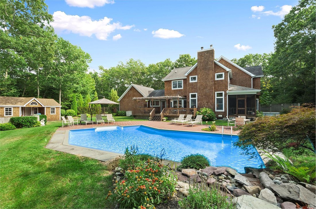 Southampton, New York, United States 1 - 17948444