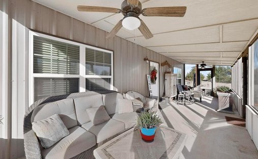House in Dodd City, Texas, United States 1
