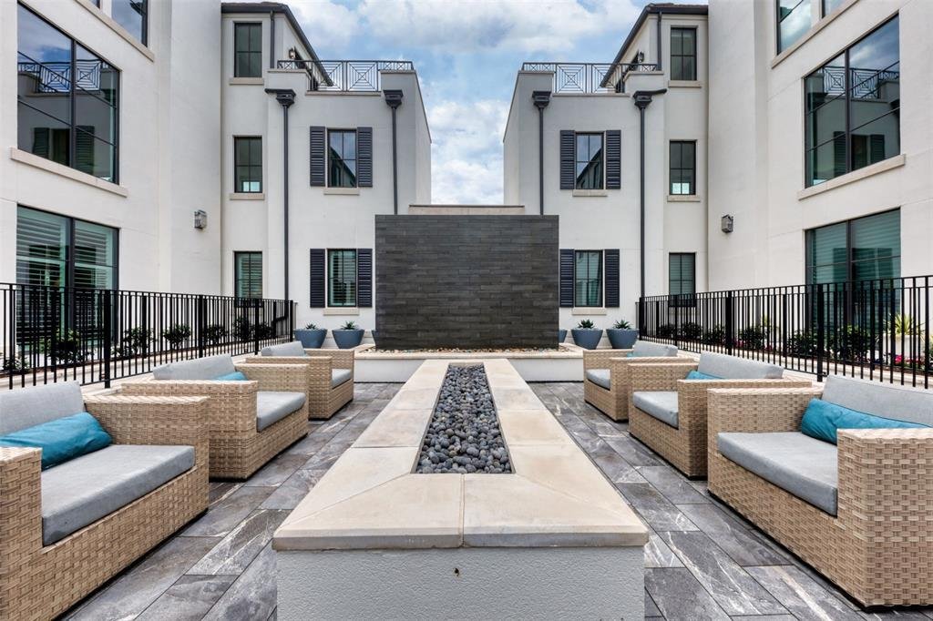 Condo in Frisco, Texas, United States 3 - 17952227