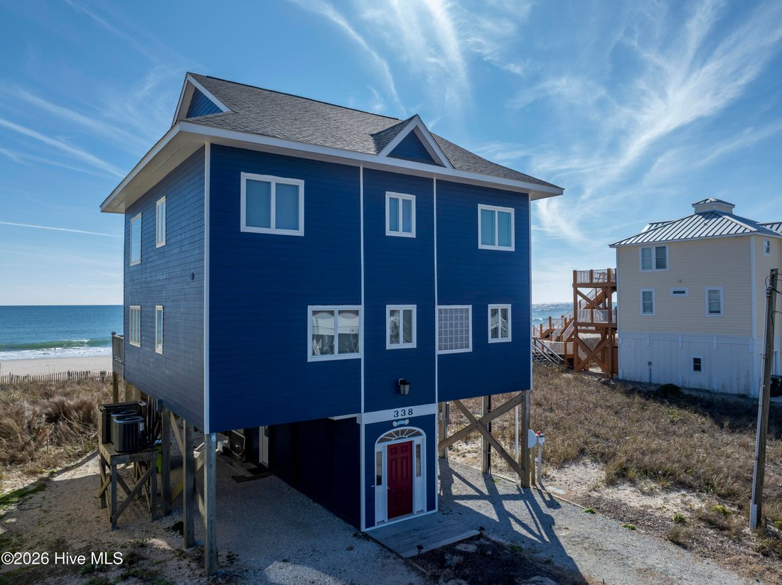 House in North Topsail Beach, North Carolina, United States 3 - 17953379