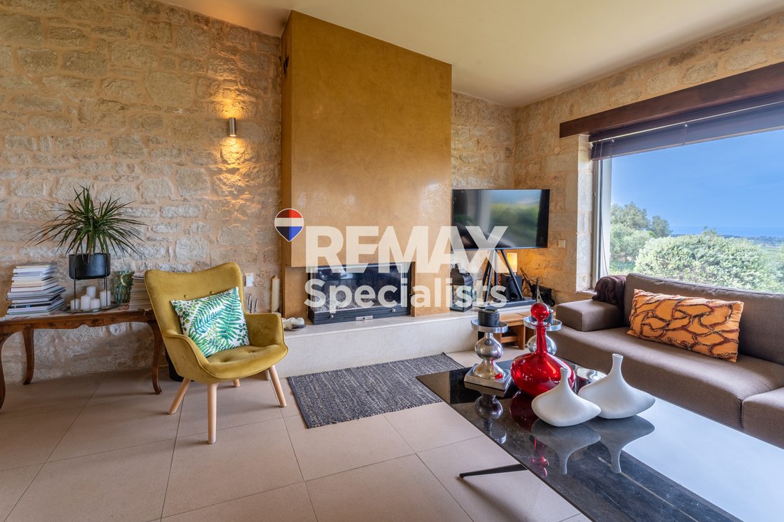 Villa in Community of Epano Archane, Archanes, Greece 5 - 17947172