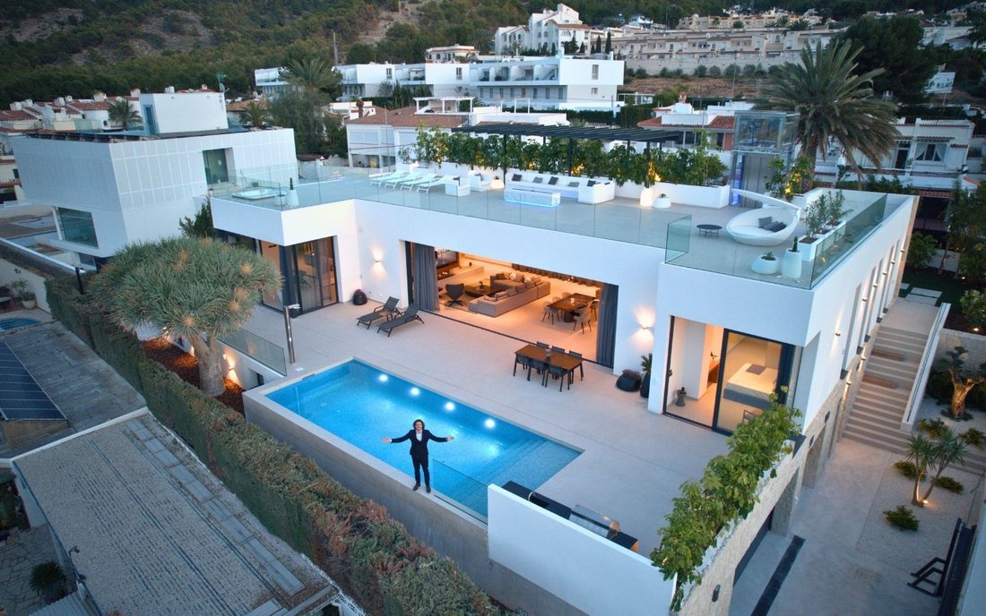 Villa in l'Albir, l'Alfas del Pi, Valencian Community 1 - 17949311