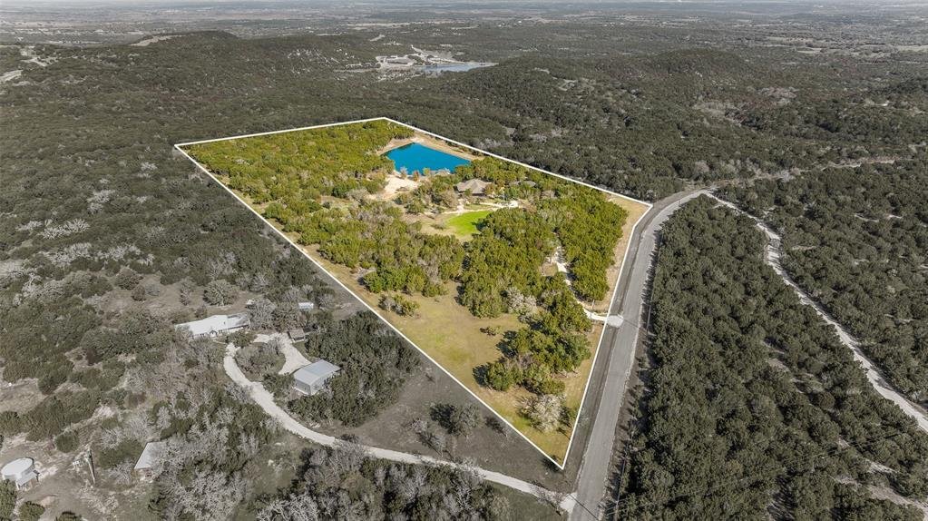 Farm Ranch in Glen Rose, Texas, United States 4 - 17952135