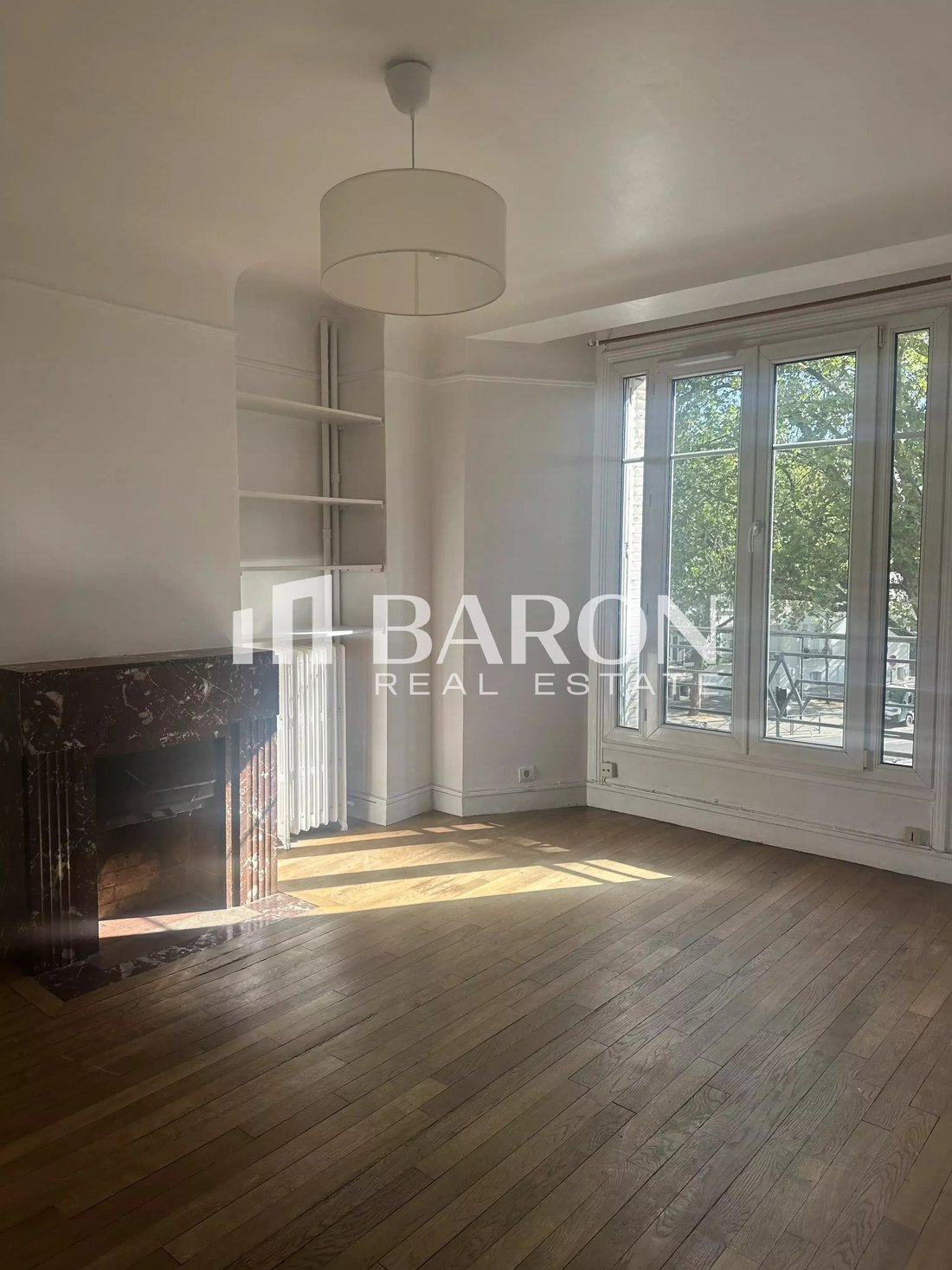Apartment in Reine-Mairie, Boulogne-Billancourt, France 1 - 17949248