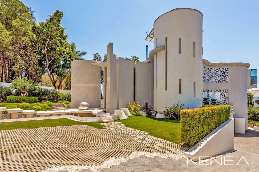 Villa in El Paraíso, Benahavis, Spain 3 - 17947476