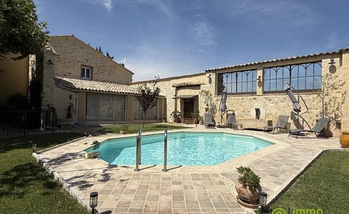 Chateau With Outbuilding And Private Beach In Provence
