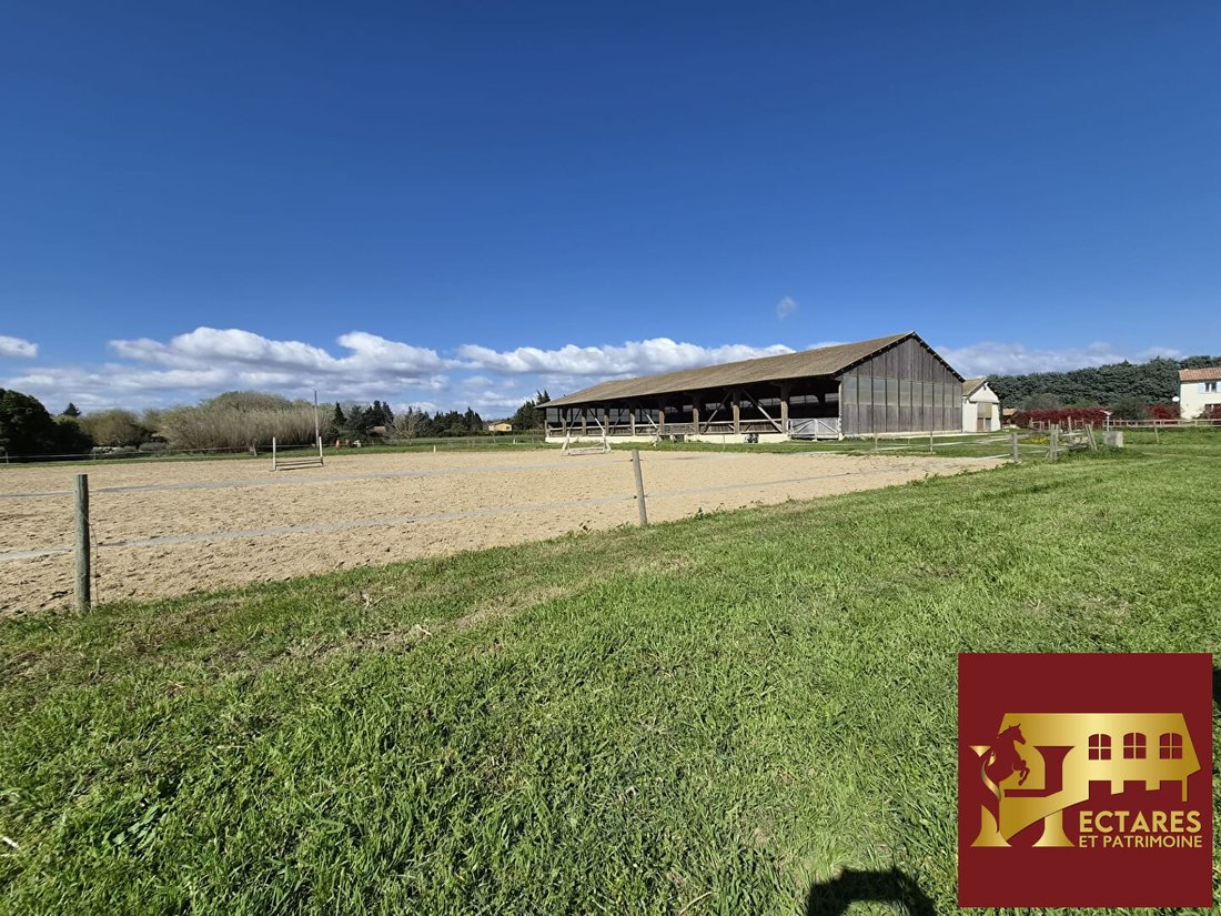 Land in Meynes, Occitania, France 1 - 17954645