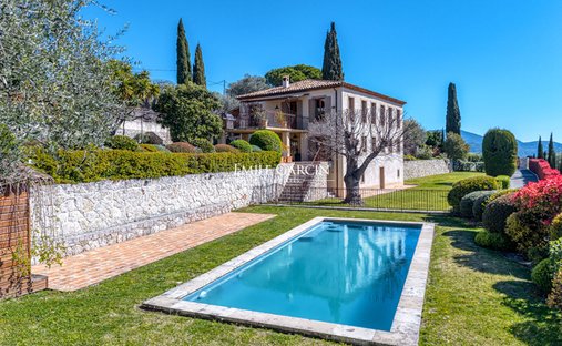 Villa in Nice, Provence-Alpes-Côte d'Azur, France 1