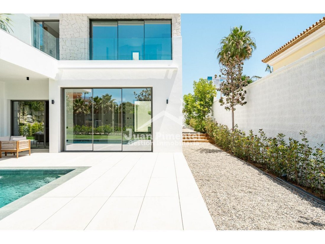 Chalet in Estepona, Andalusia, Spain 3 - 17947274