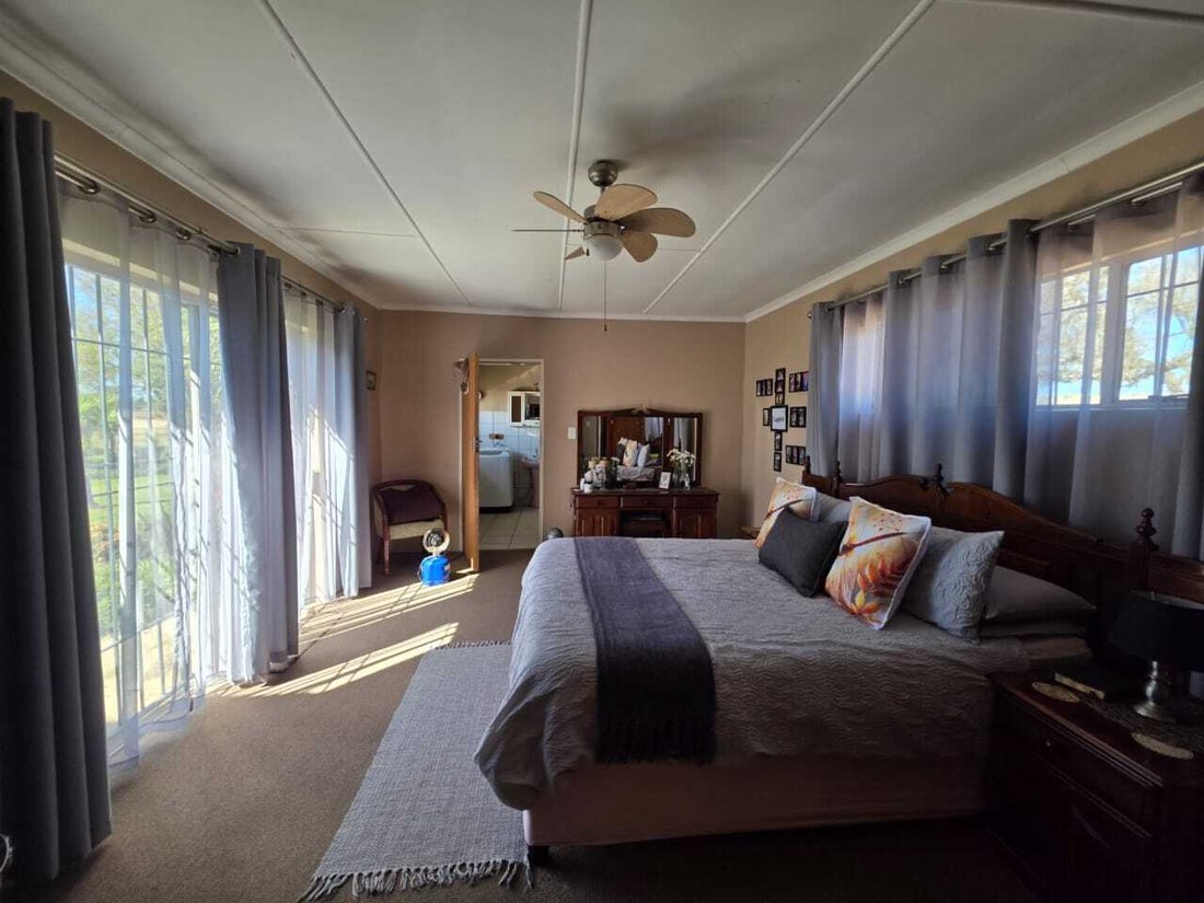 Estate in Endicott, Gauteng, South Africa 5 - 17949726