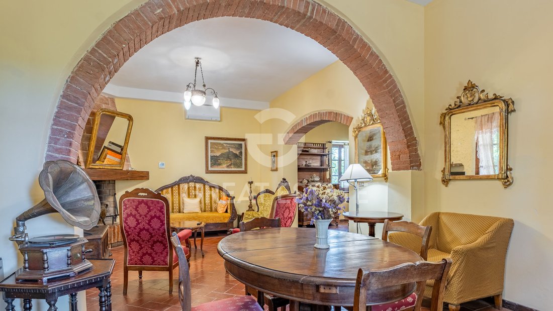 Estate in Montepulciano, Tuscany, Italy 2 - 17954030