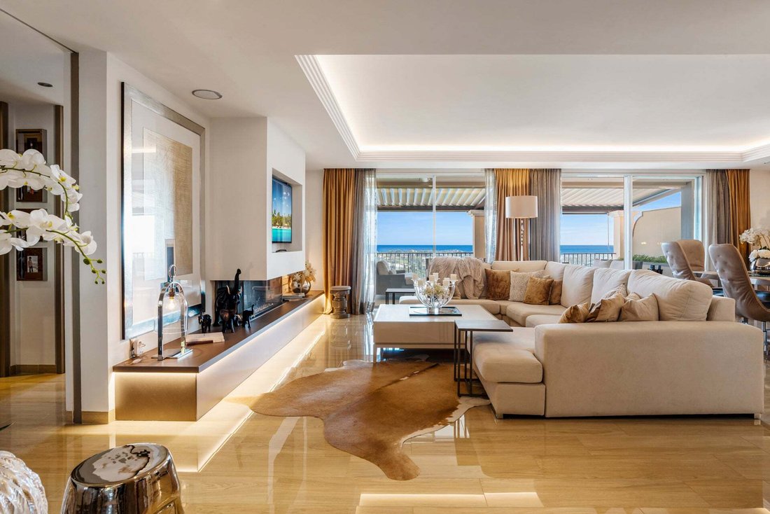 Apartment in Benahavis, Andalusia, Spain 5 - 17951512