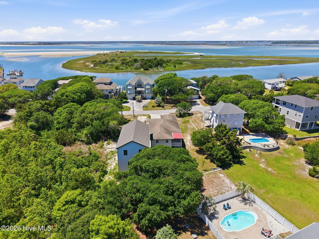 Townhouse in Emerald Isle, North Carolina, United States 4 - 17953374