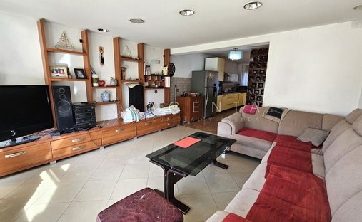 Casa en Gradska cetvrt Vladimir Nazor, Velika Gorica, Condado de Zagreb 1