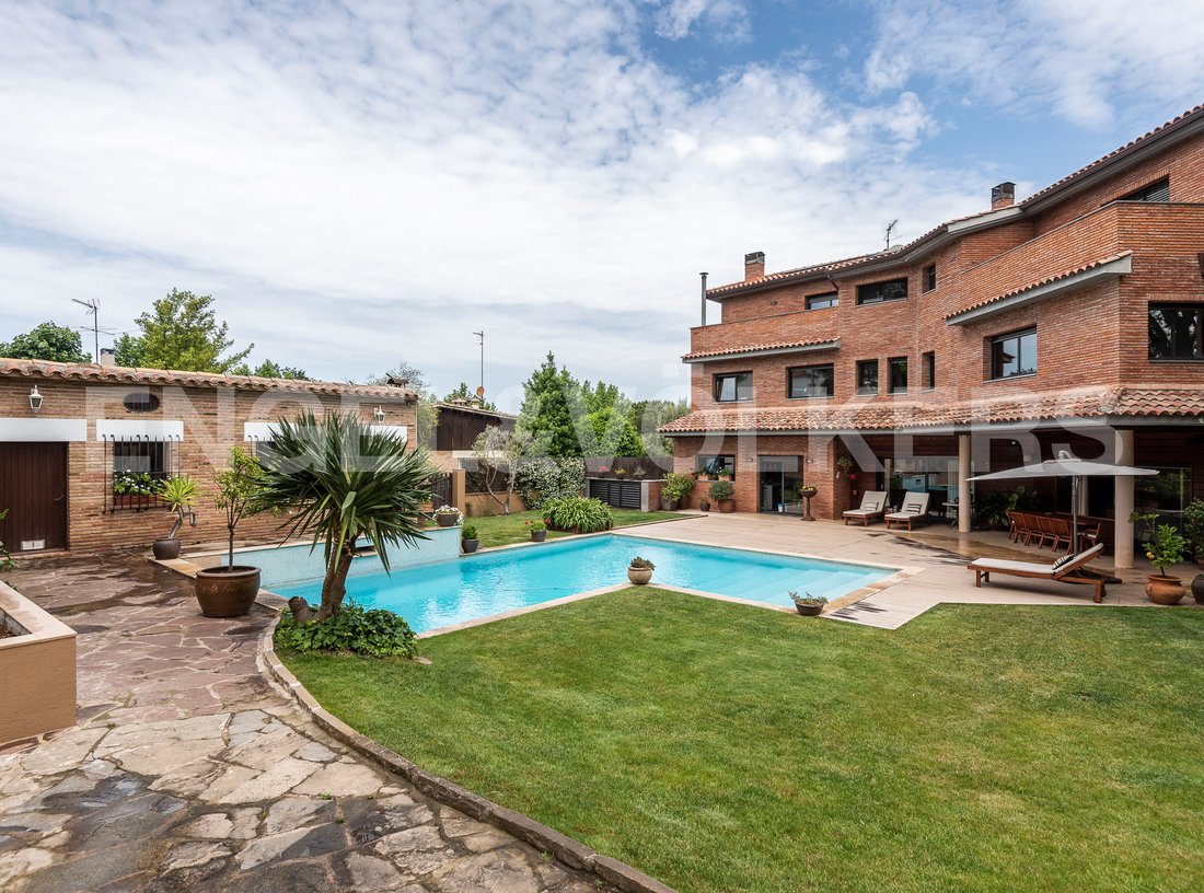 House in Sant Cugat del Valles, Catalonia, Spain 3 - 17952492