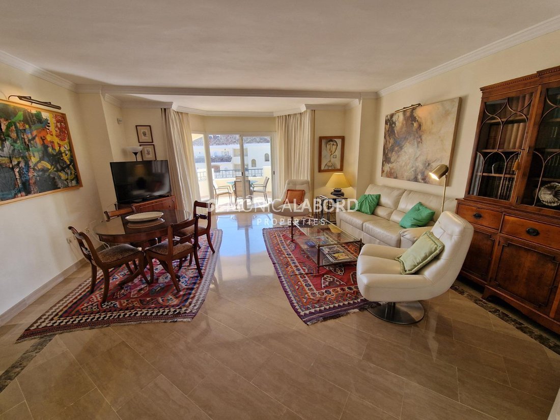 Apartment in Marbella, Andalusia, Spain 2 - 17947297
