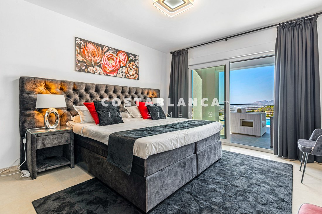 Villa in Zona de Mascarat, Valencian Community, Spain 5 - 17948399