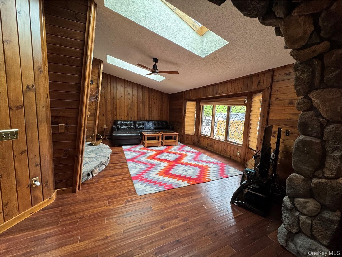 House in Liberty, New York, United States 5 - 17945638