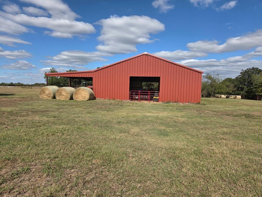 Farm Ranch in Lone Oak, Texas, United States 2 - 17952311
