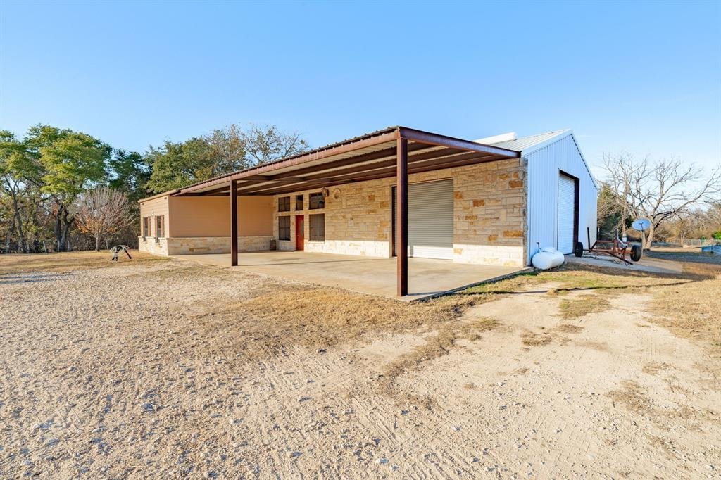 Farm Ranch in Bluff Dale, Texas, United States 1 - 17952365