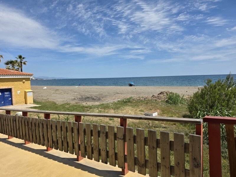 Villa in Estepona, Andalusia, Spain 4 - 17947399
