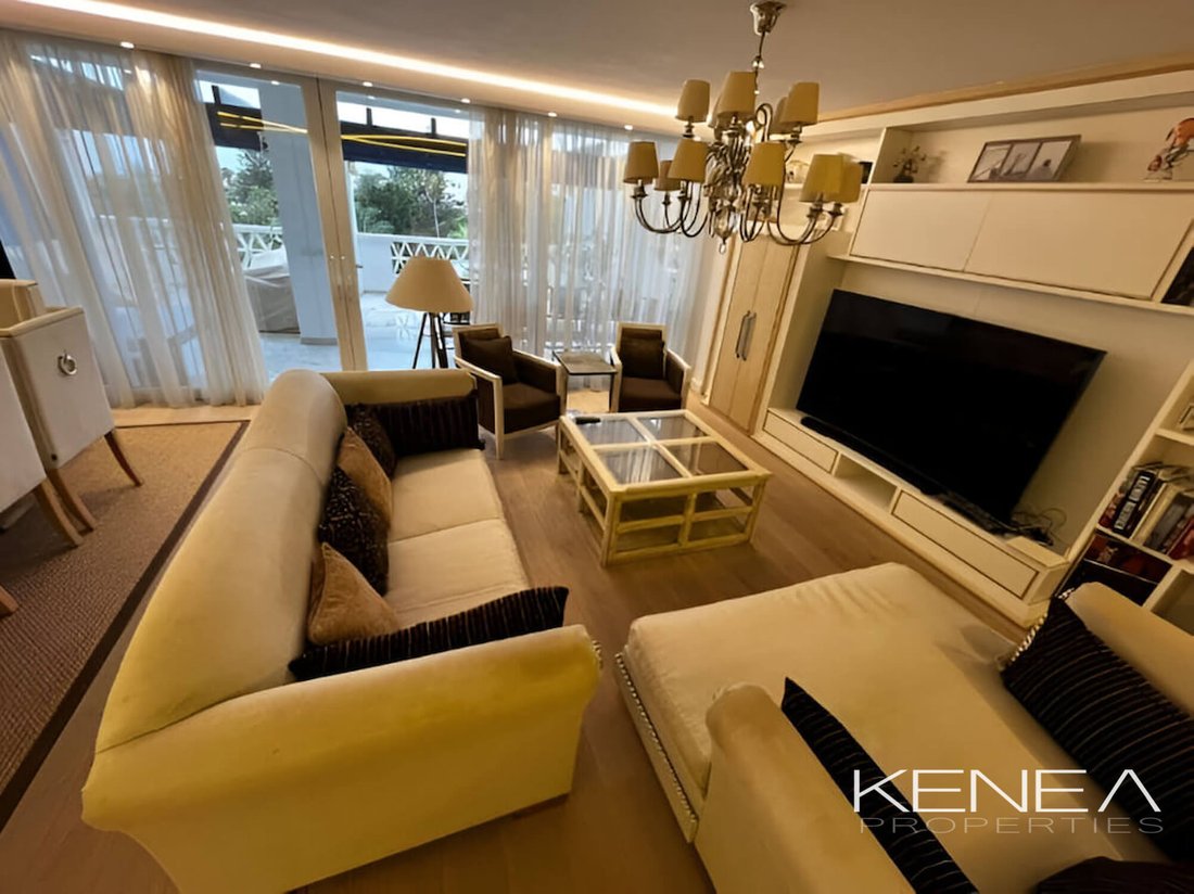 Apartment in Puerto Banus, Marbella, Spain 2 - 17947698