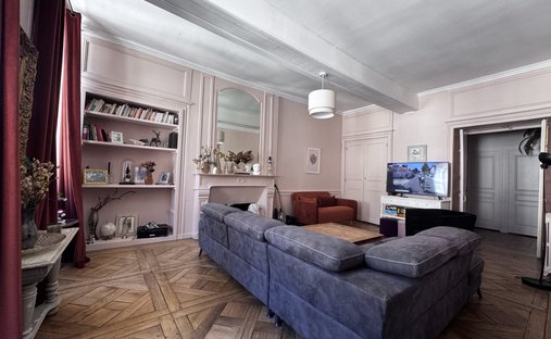 Apartment in Centre, Rennes, France 1