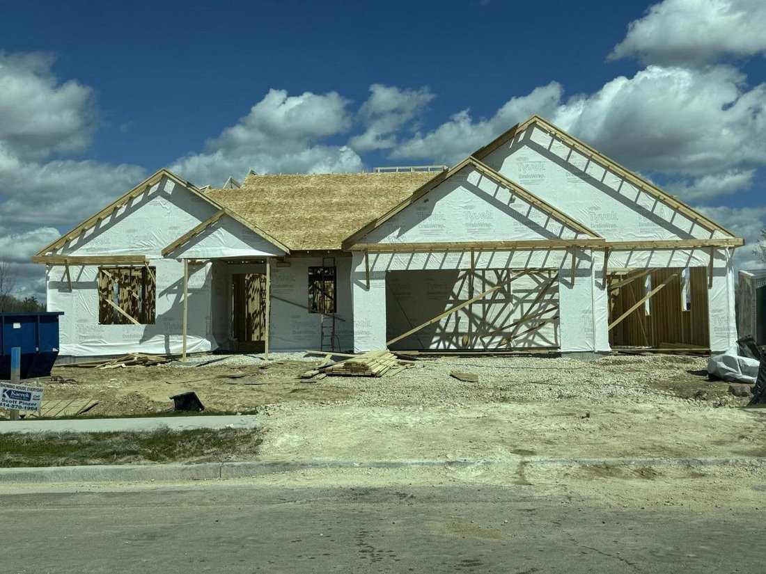 House in Slinger, Wisconsin, United States 2 - 17786647