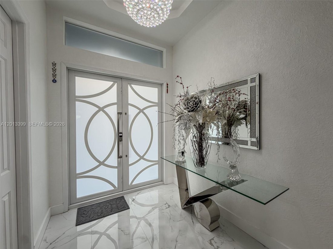House in Miramar, Florida, United States 5 - 17855164