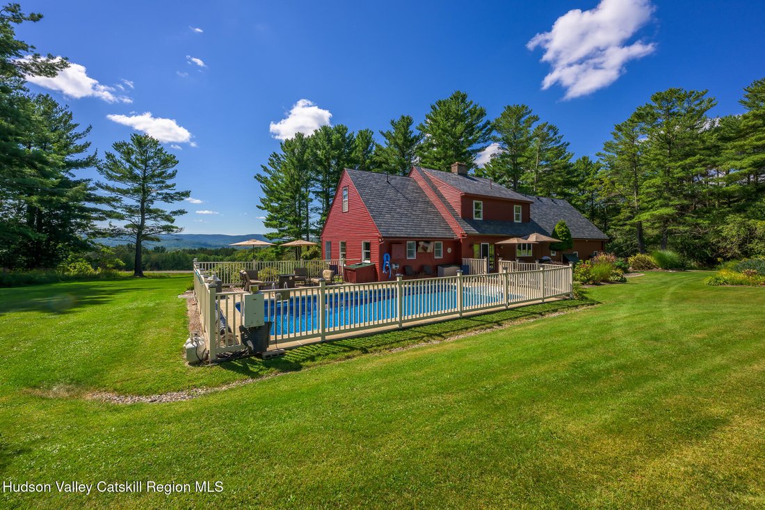 House in Canaan, New York, United States 3 - 17951411