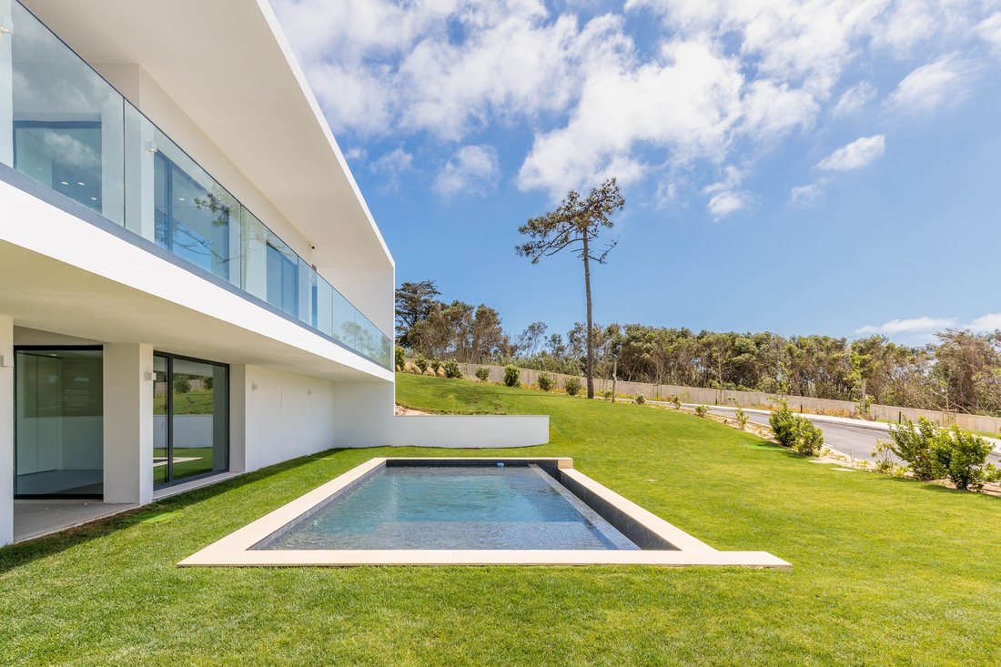 Villa in Colares, Lisbon, Portugal 2 - 17948759