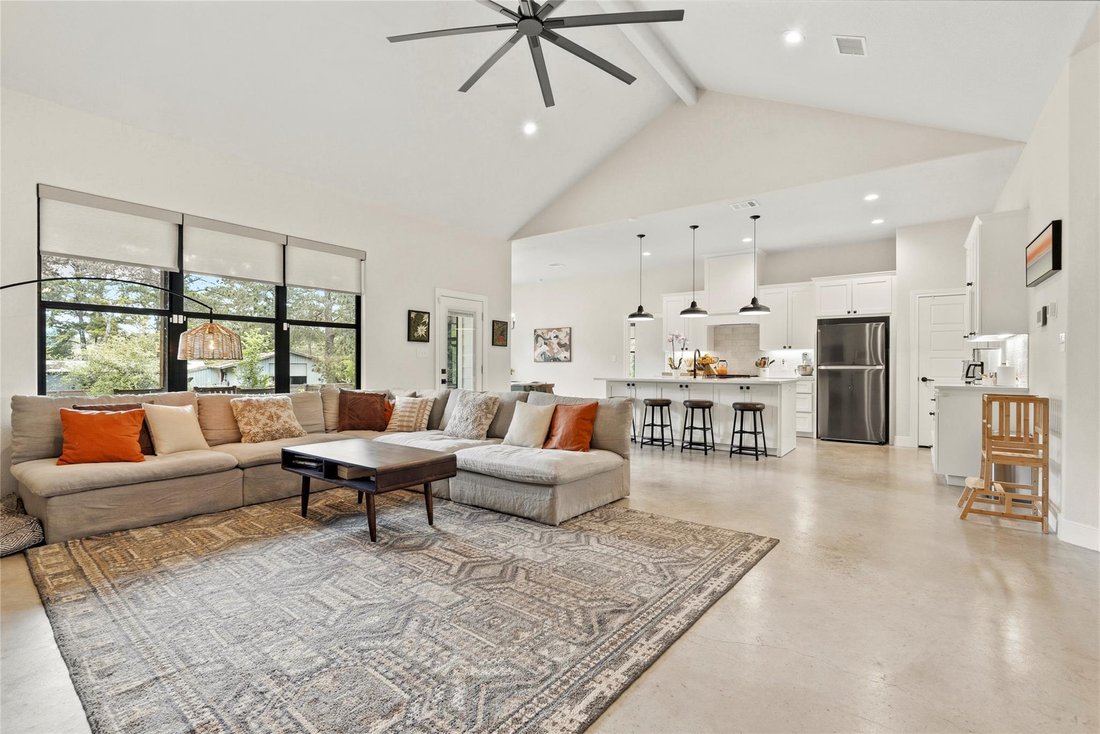 House in Bastrop, Texas, United States 4 - 17951761