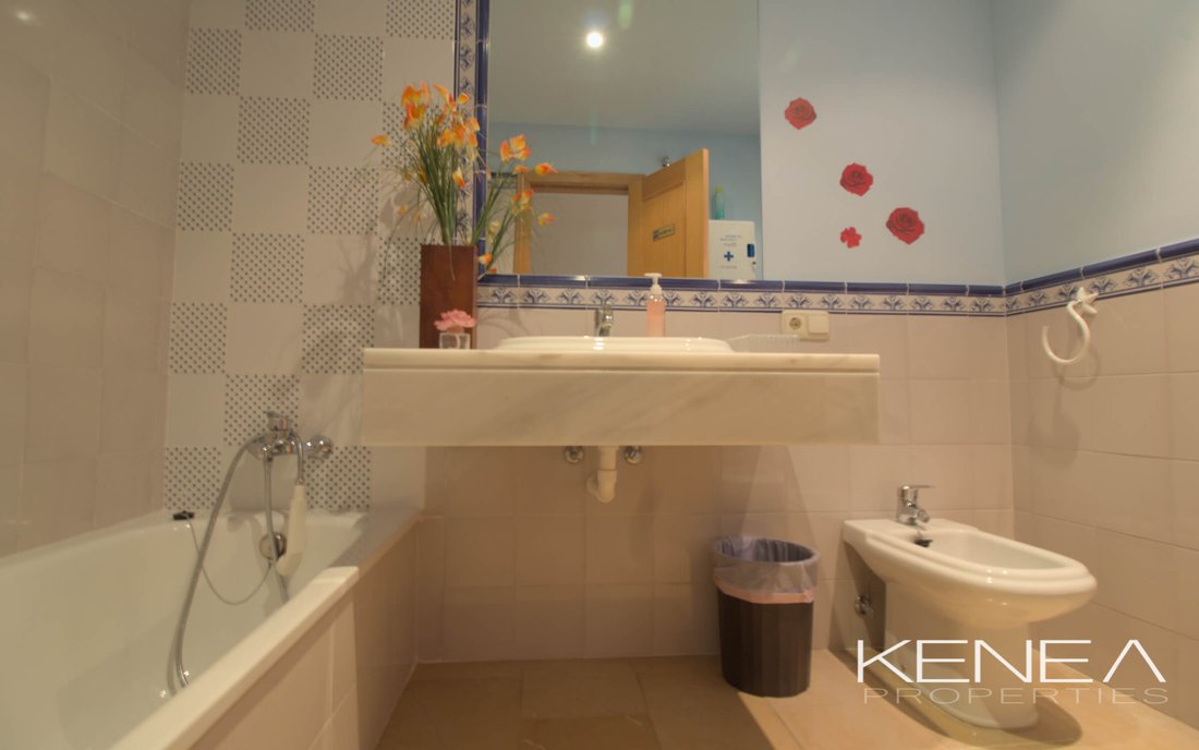 Apartment in San Pedro de Alcantara, Andalusia, Spain 5 - 17947726